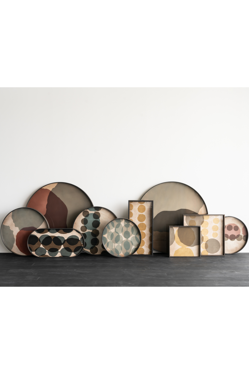 Green Printed Round Glass Tray | Ethnicraft Dots | Oroa.com