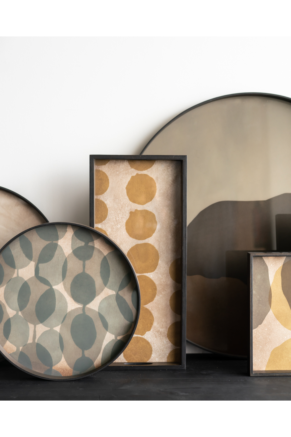 Green Printed Round Glass Tray | Ethnicraft Dots | Oroa.com