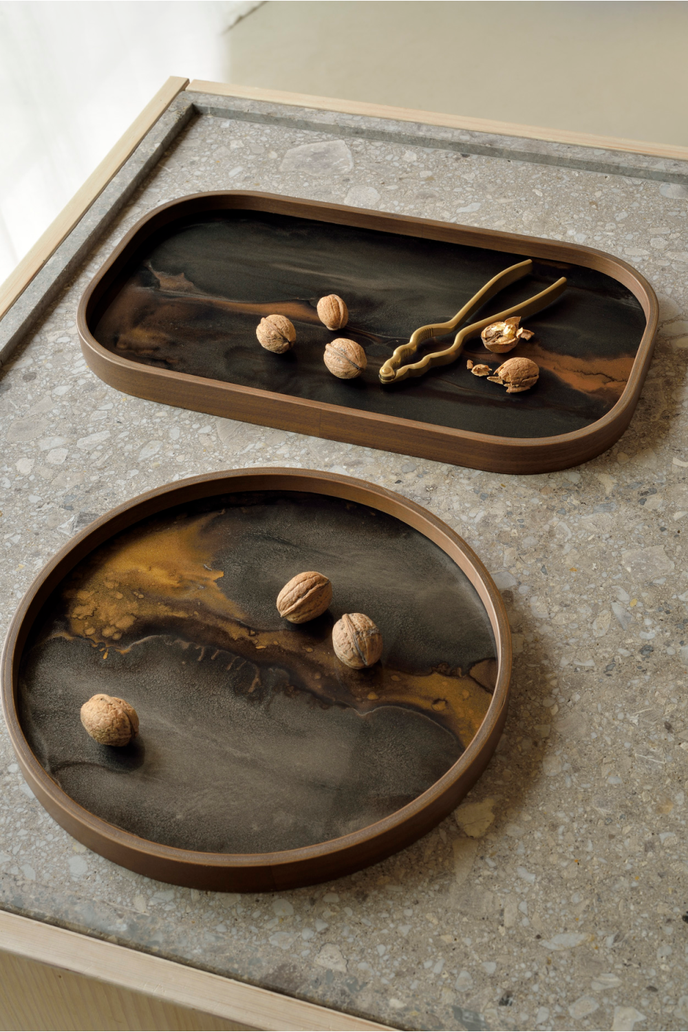 Hand-painted Glass Valet Tray | Ethnicraft Organic | Oroa.com