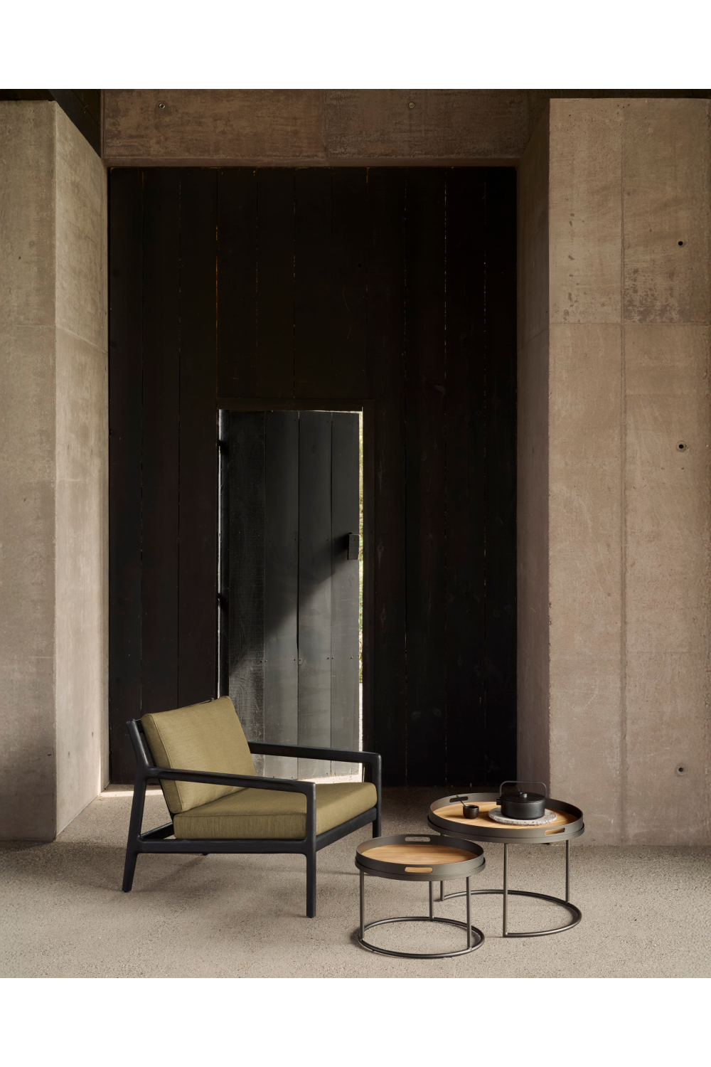 Outdoor Lounge Chair Cushion | Ethnicraft Jack | Oroa.com