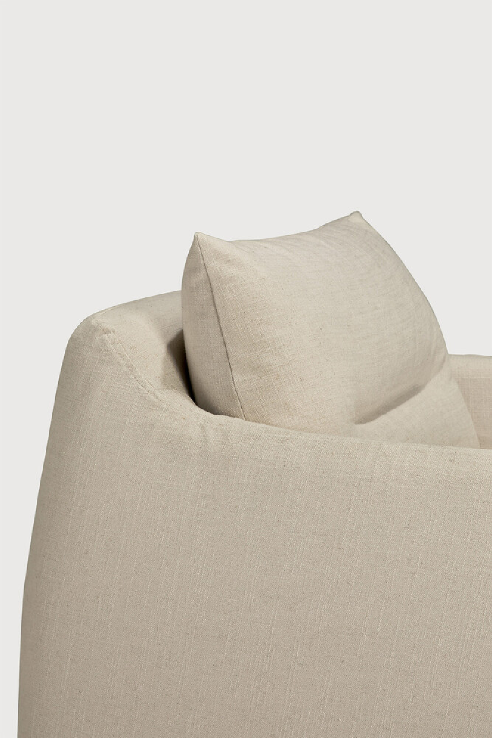 Linen Lounge Chair | Oroa.com