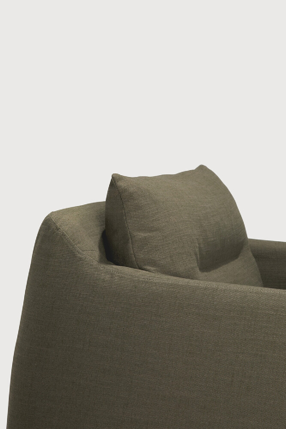 Linen Lounge Chair | Oroa.com