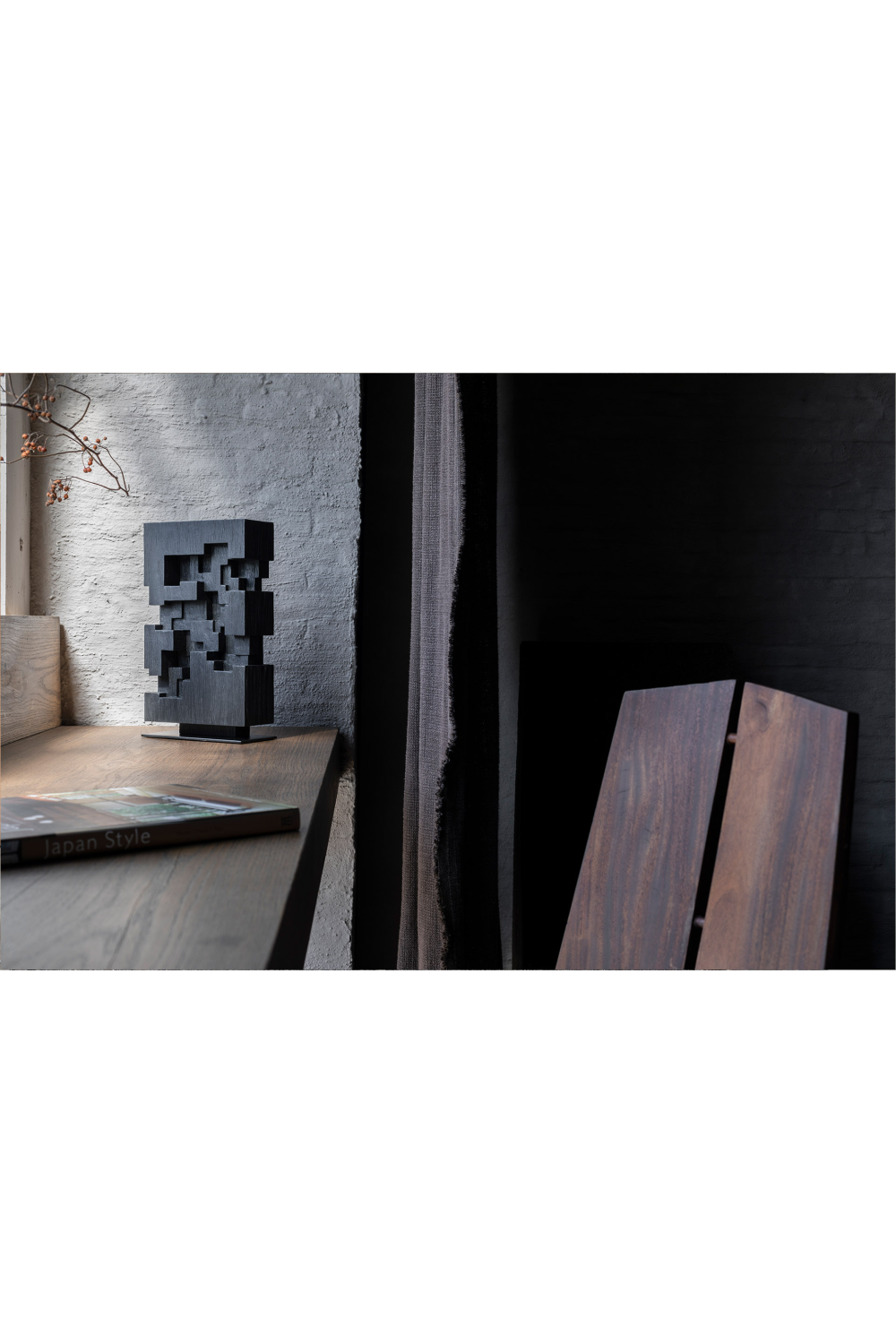 Black Teak Abstract Sculpture | Ethnicraft Stele | Oroa.com