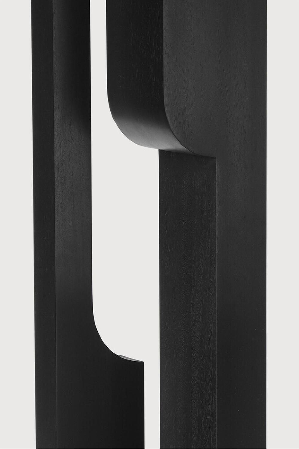 Mahogany Geometric Sculpture | Ethnicraft Kolom | Oroa.com