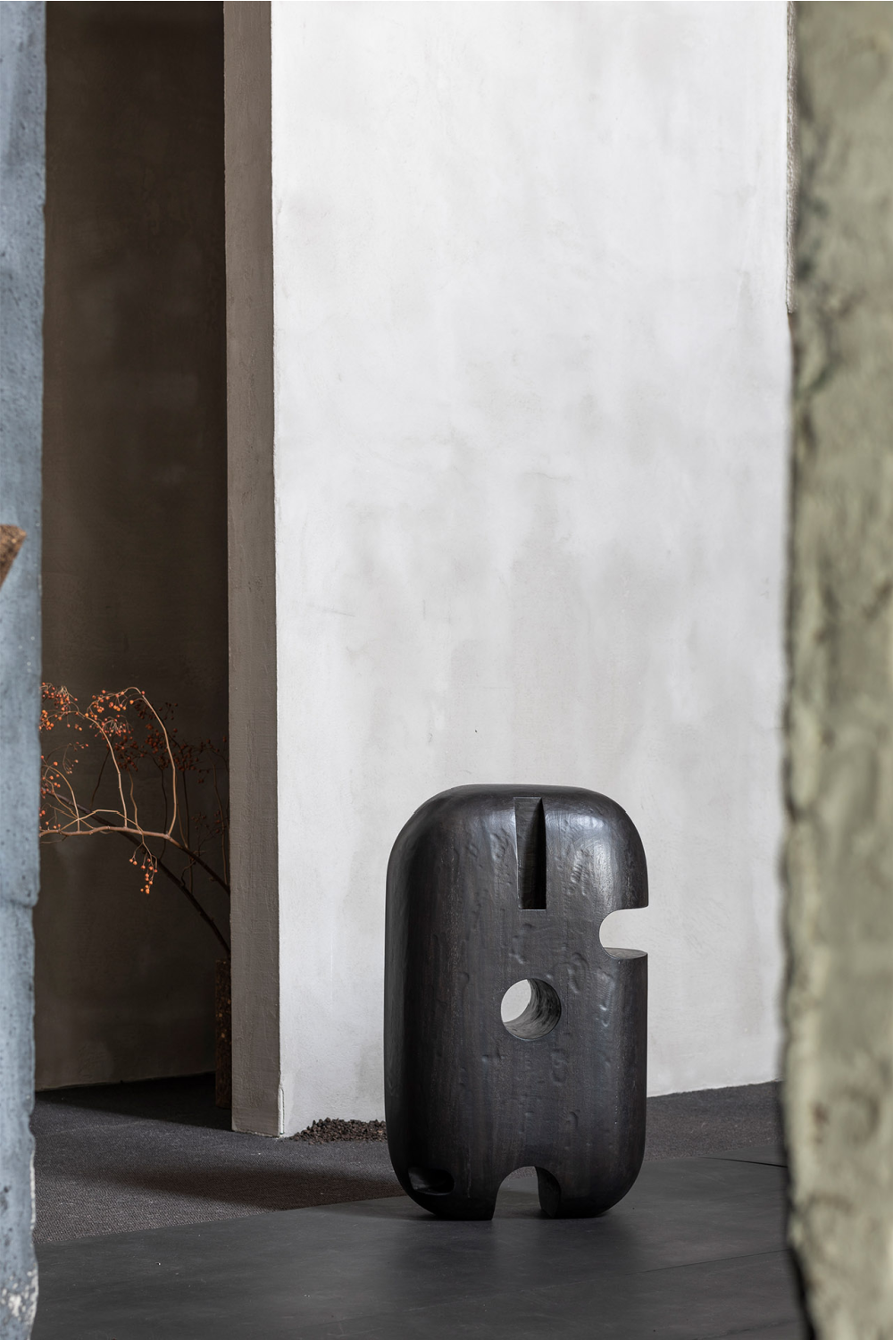 Handcrafted Mahogany Sculpture| Ethnicraft Extrusion Ovoid | Oroa.com