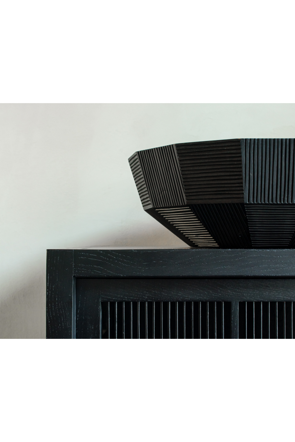 Black Mahogany Modern Bowl | Ethnicraft Striped | OROA.COM