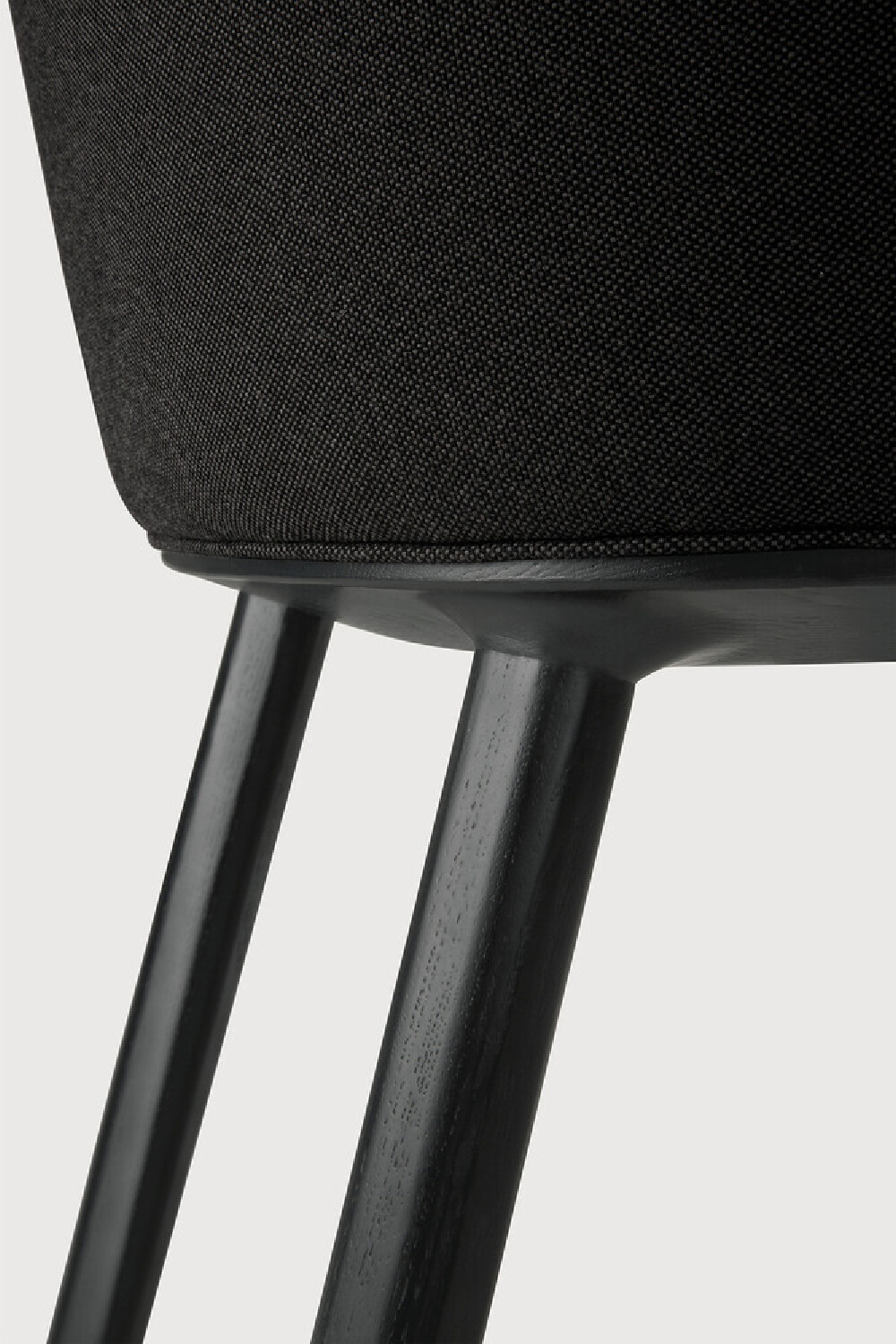 Upholstered Oak Dining Chair | Ethnicraft Unda | Oroa.com