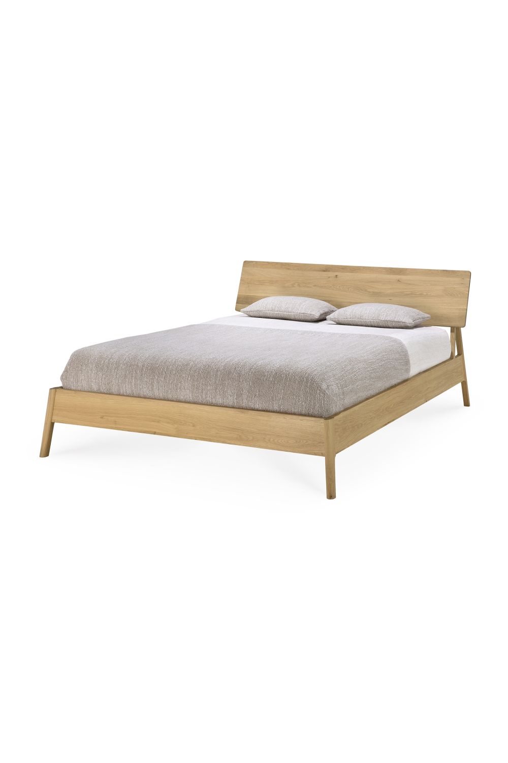 Oiled Oak Bed | Ethnicraft Air | Oroa.com