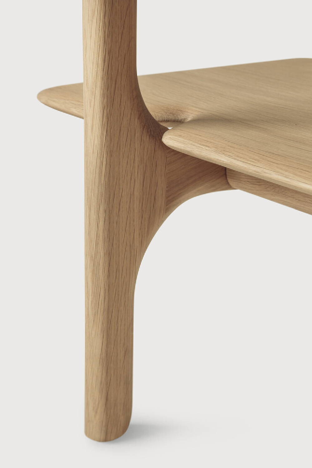 Curved Wood Rack | Ethnicraft PI | Oroa.com