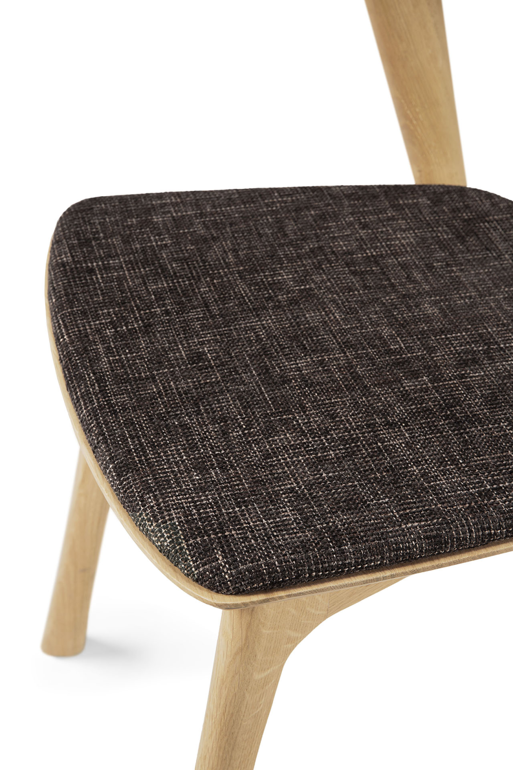 Cushioned Scandinavian Dining Chair | Ethnicraft Bok | Oroa.com