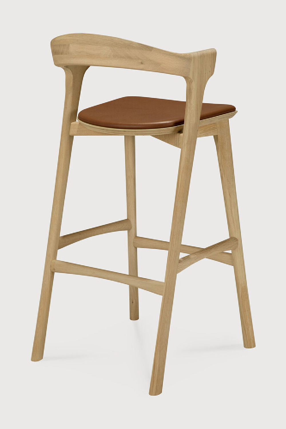 Curved Oak Bar Stool | Ethnicraft Bok | Oroa.com