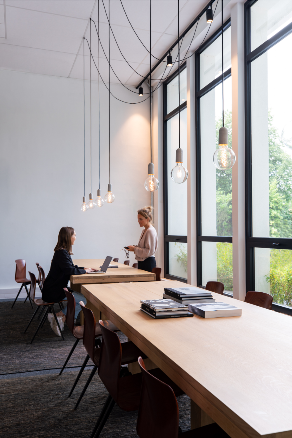 Scandinavian Extendable Dining Table | Ethnicraft Double | Oroa.com