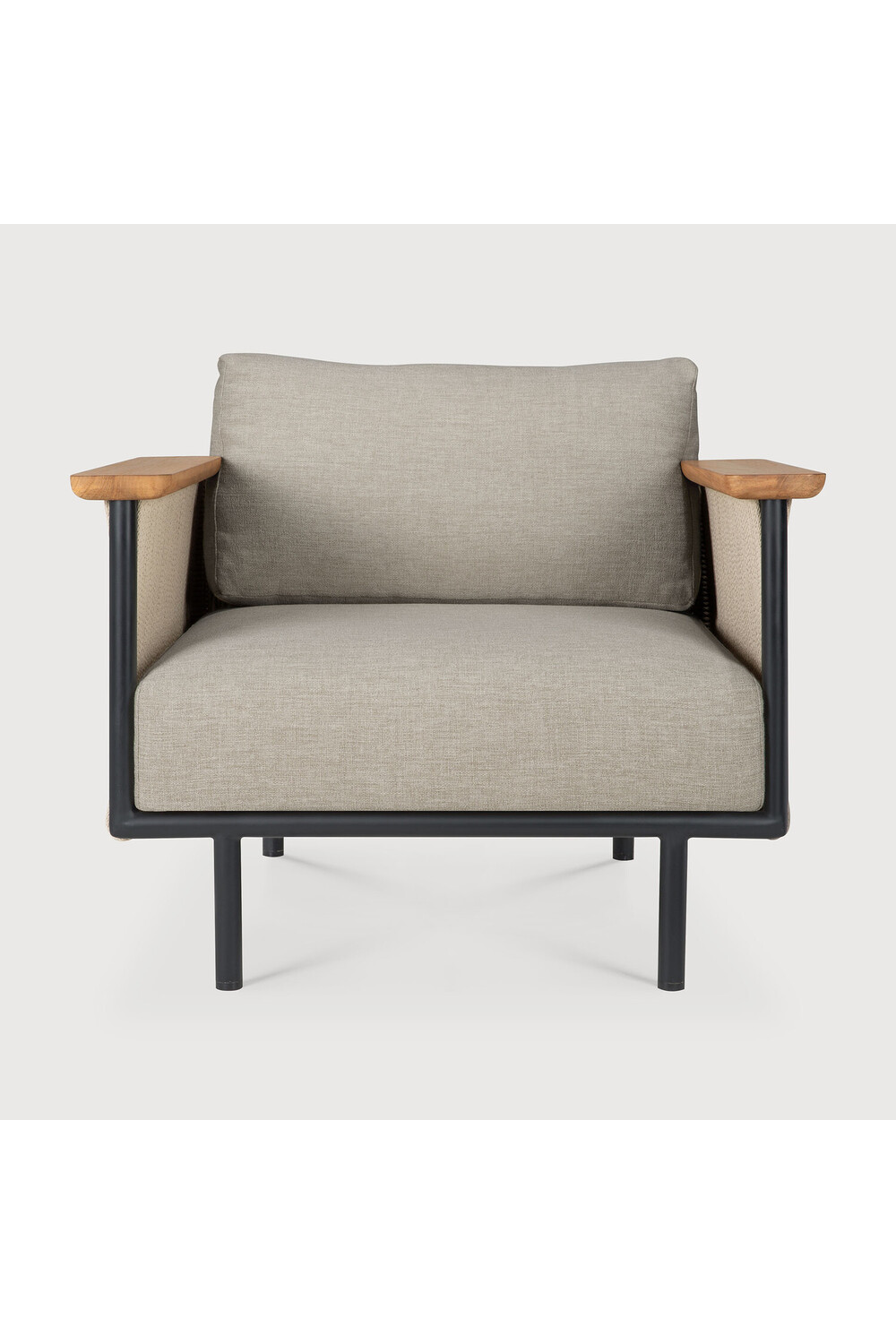 Woven Cord Outdoor Lounge Chair | Ethnicraft Corbey | Oroa.com