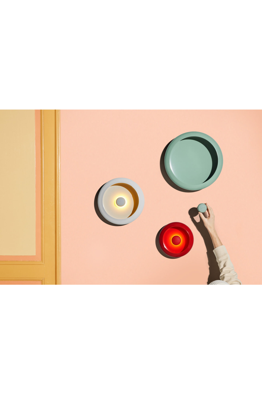 Metal Bowl Outdoor Wall Lamp L | Fatboy Oloha | OROA.com