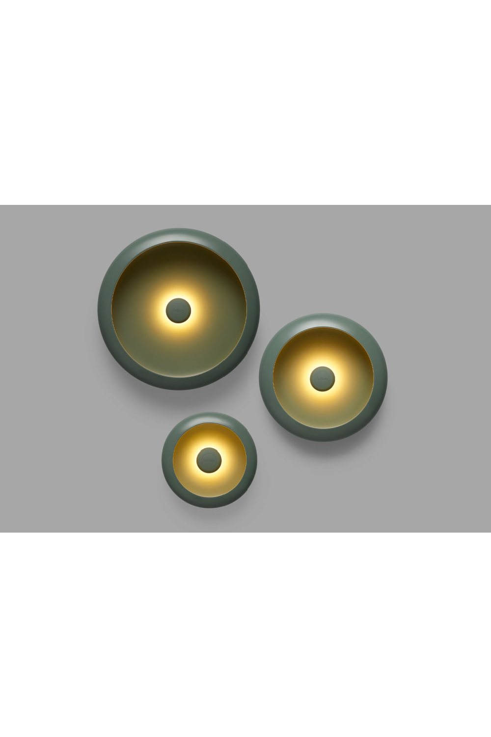 Metal Bowl Outdoor Wall Lamp S | Fatboy Oloha | OROA.com