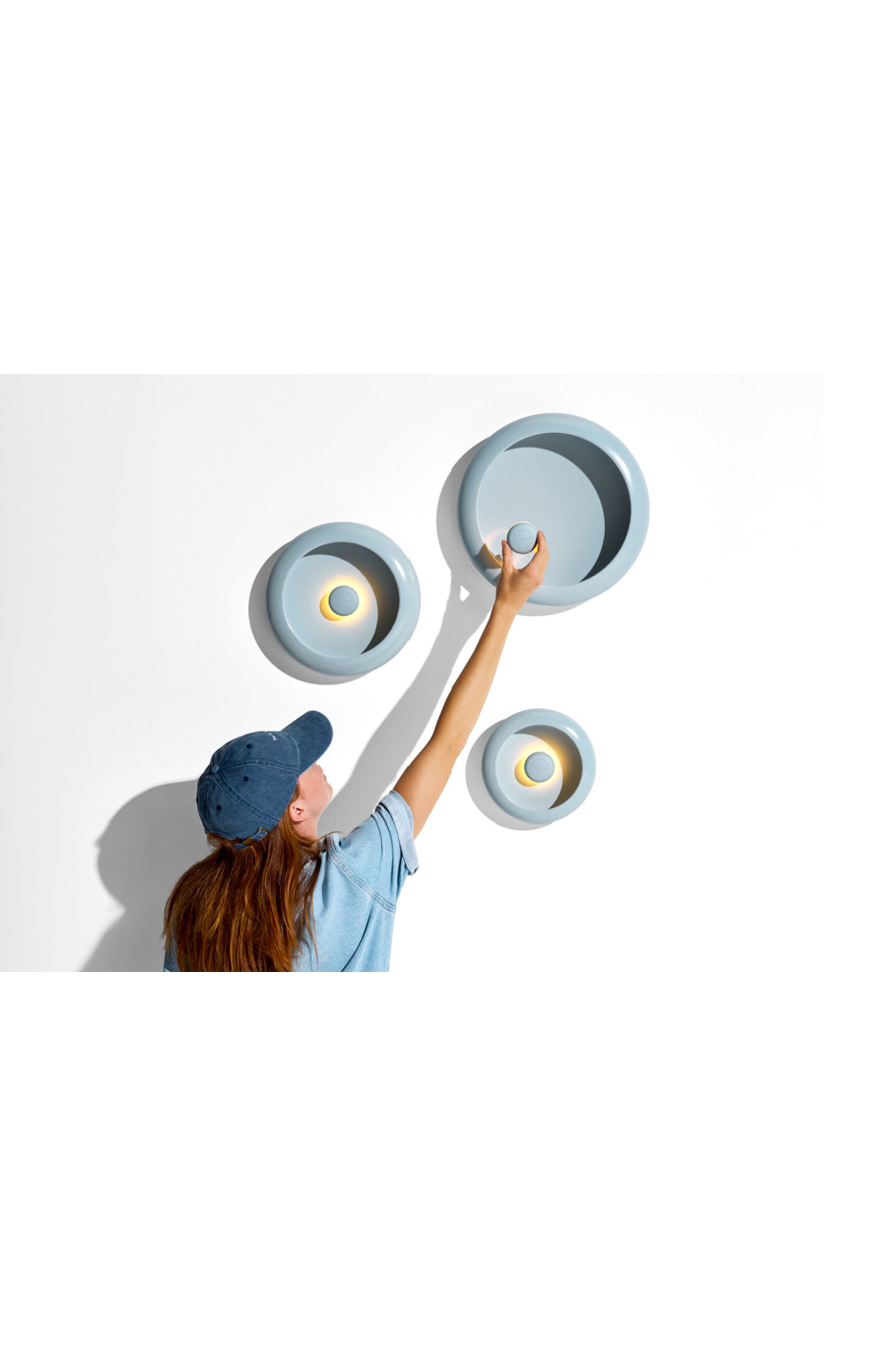 Metal Bowl Outdoor Wall Lamp S | Fatboy Oloha | OROA.com