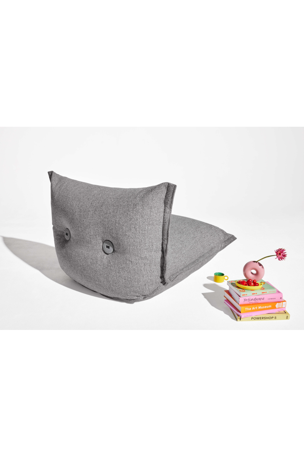 Back-Buttoned Modern Easy Chair | Fatboy The BonBaron Mingle | OROA.com