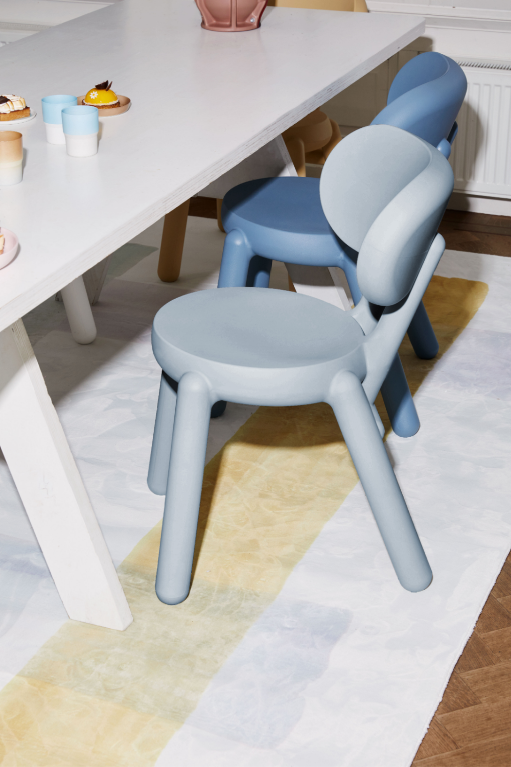 Modern Molded Chair | Fatboy Kaboom | OROA.com