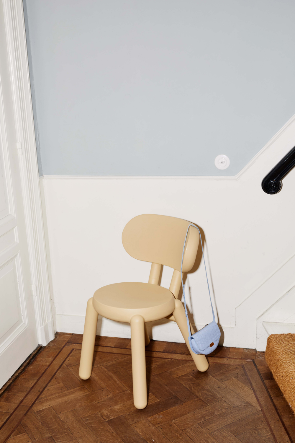 Modern Molded Chair | Fatboy Kaboom | OROA.com