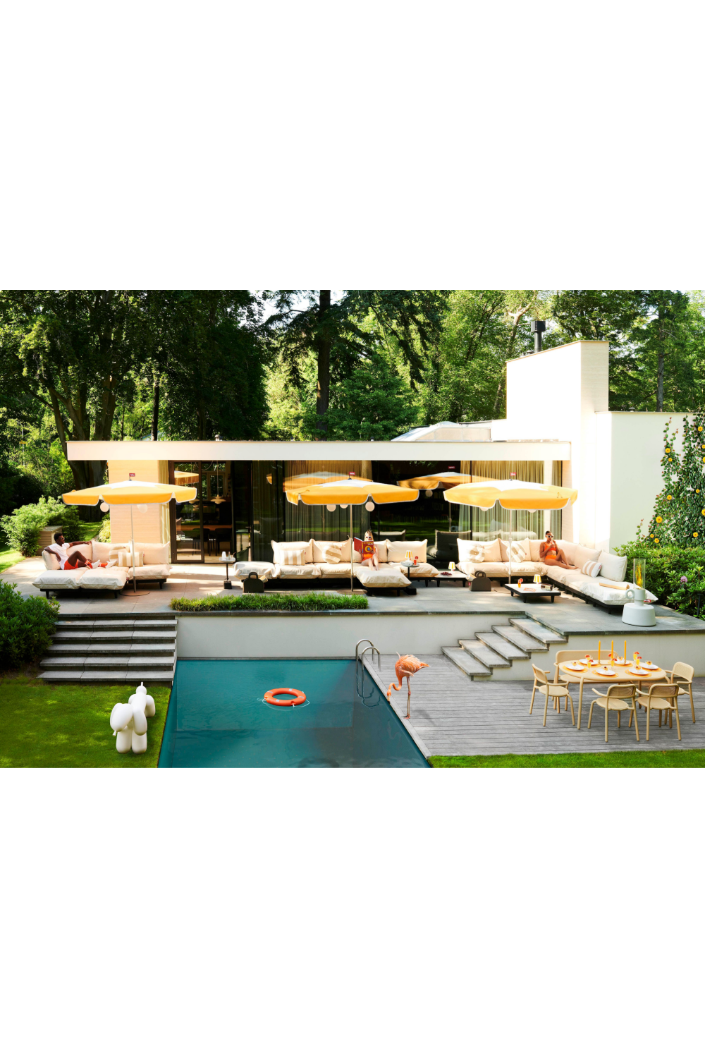 Minimalist Outdoor Hocker | Fatboy Paletti | OROA.com