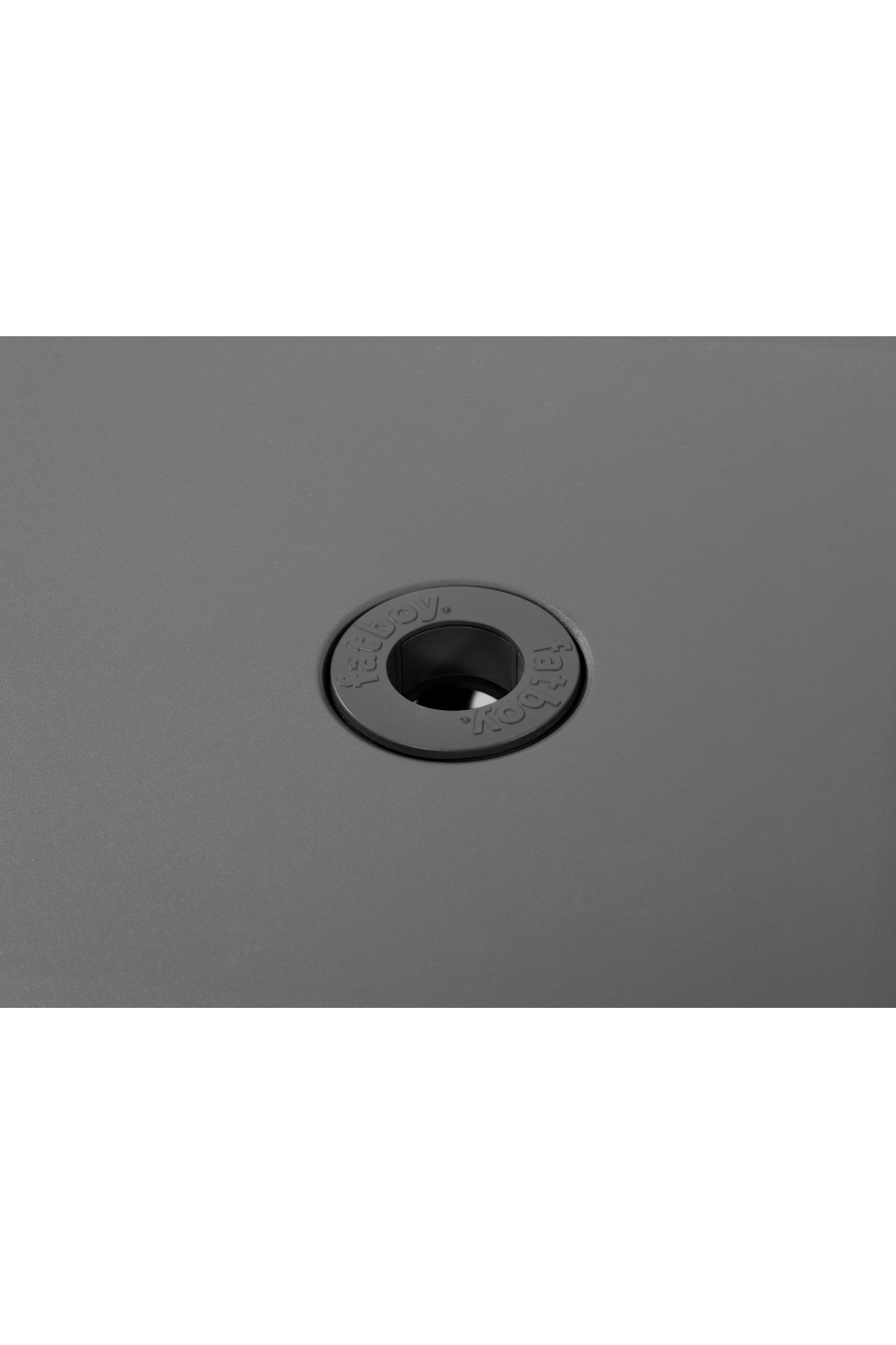 Contemporary Outdoor Dining Table | Fatboy Toni | OROA.com