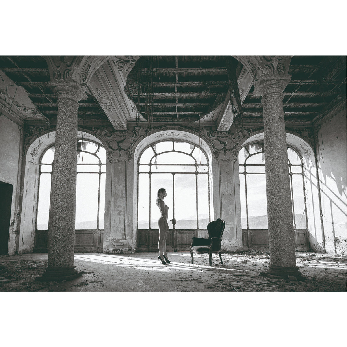 Nude Figure Photographic Art | Oroa.com