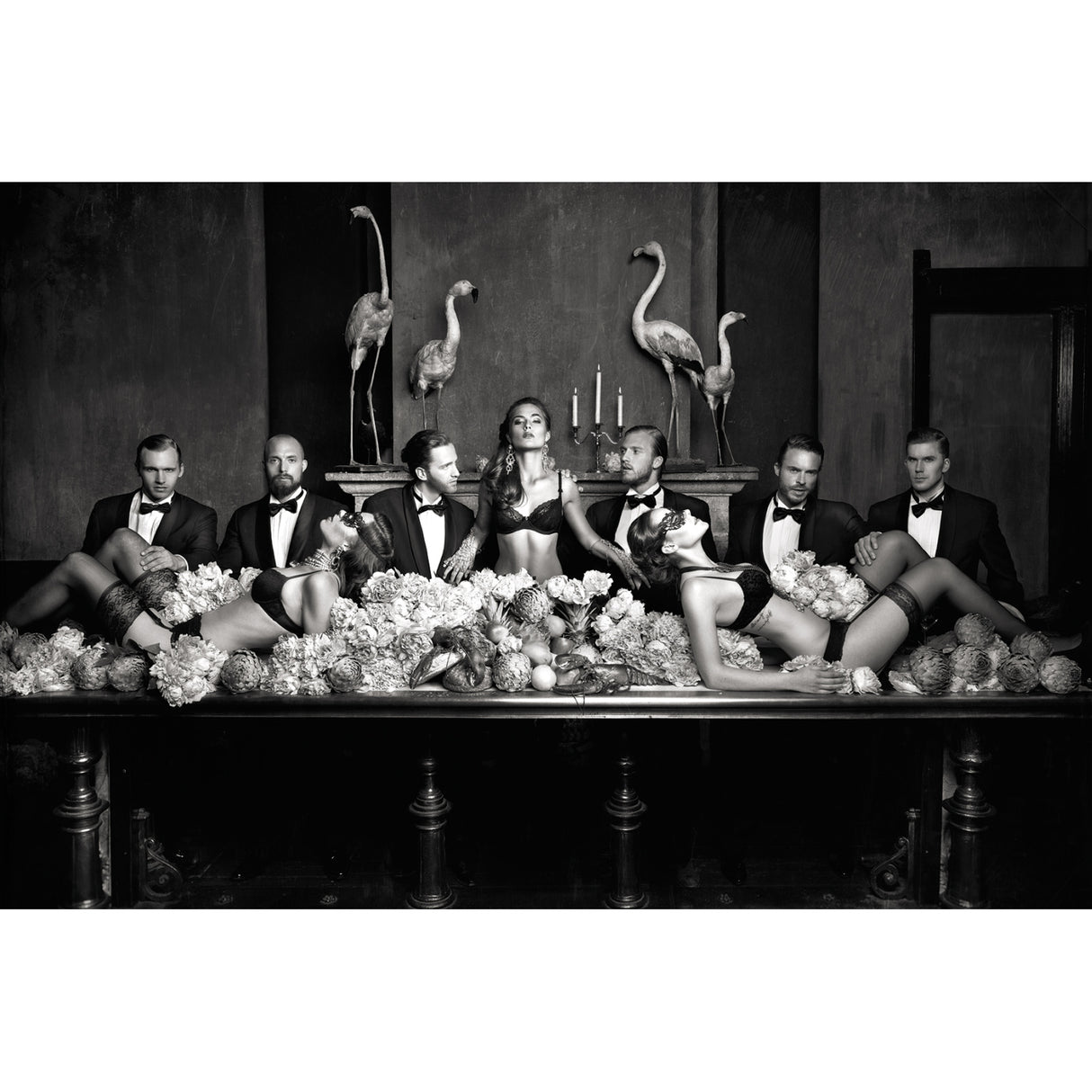 Black & White Sensuous Photographic Art | Oroa.com