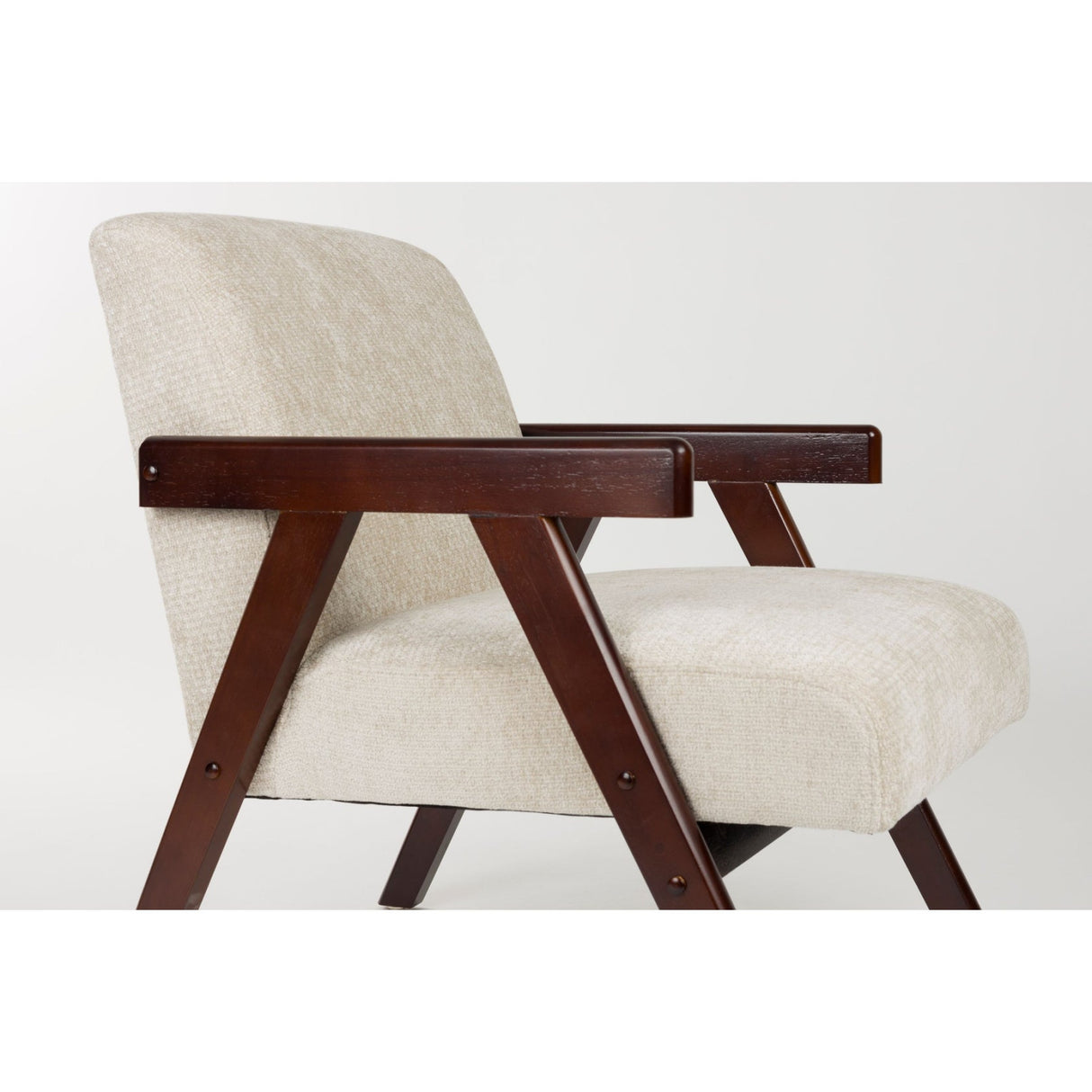 Modern European furniture - A-Shaped Frame Lounge Chair - www.oroa.com | Oroa.com