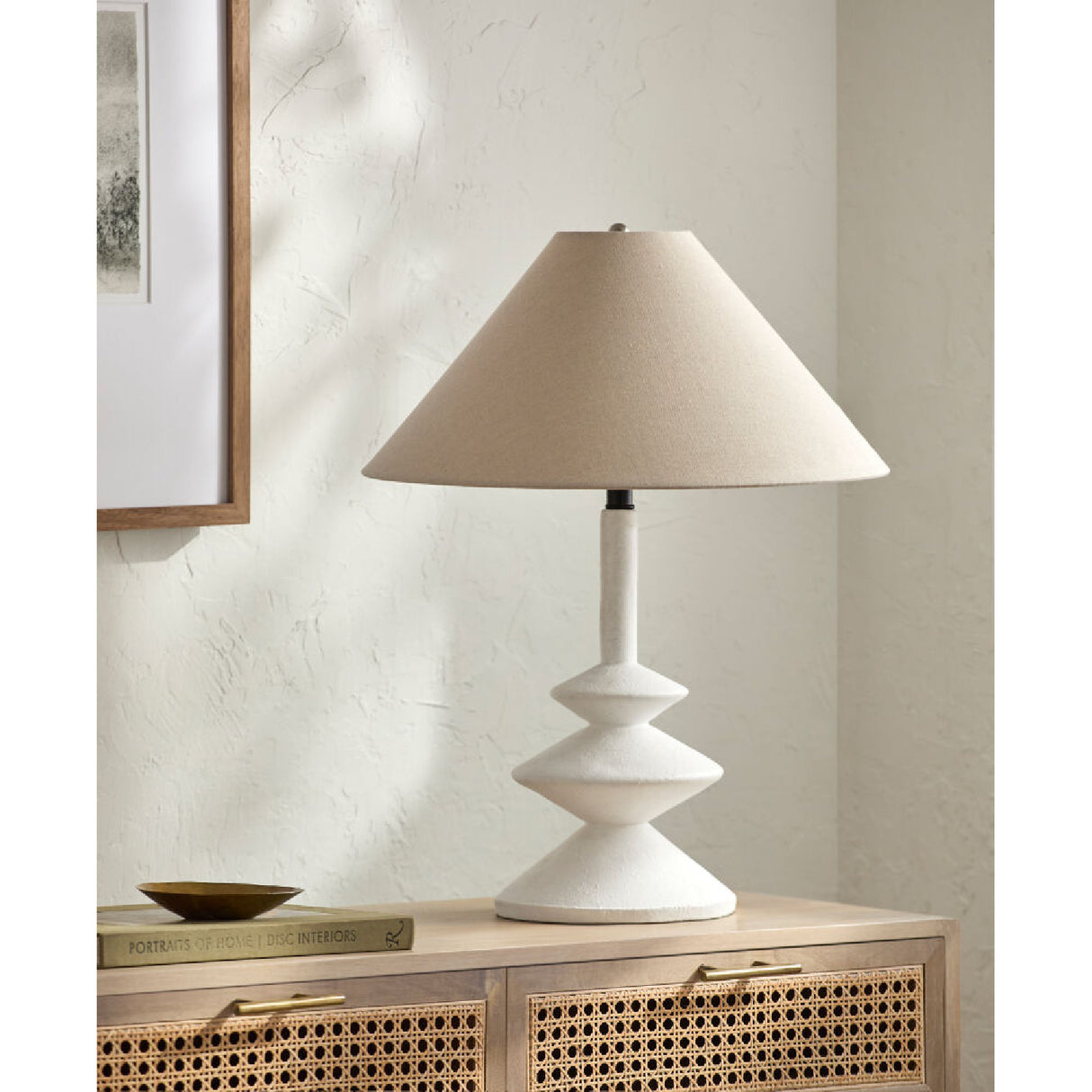 White Empire Linen Table Lamp | Oroa.com