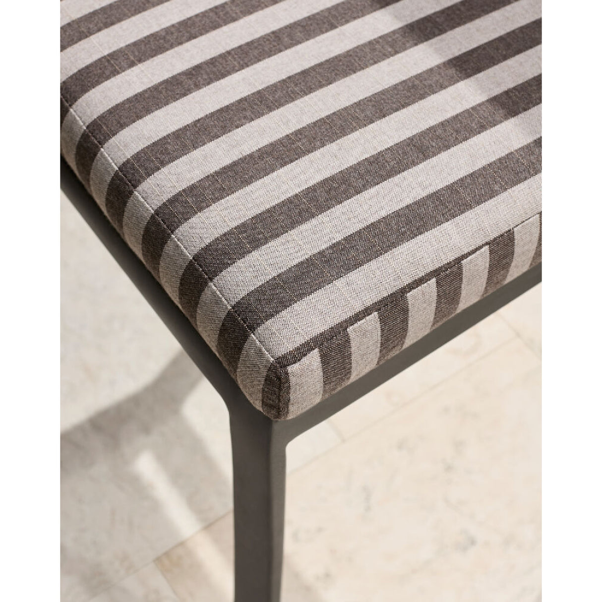 Modern European furniture - Black Aluminum Outdoor Dining Chair - www.oroa.com | Oroa.com