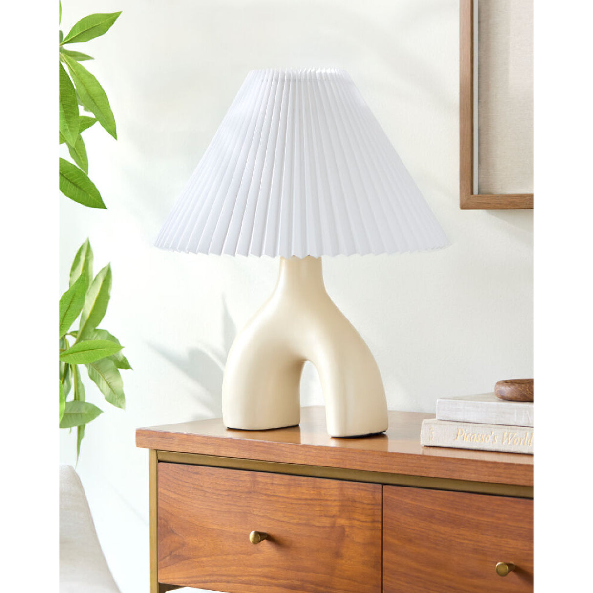 Ceramic White Linen Table Lamp | Oroa.com