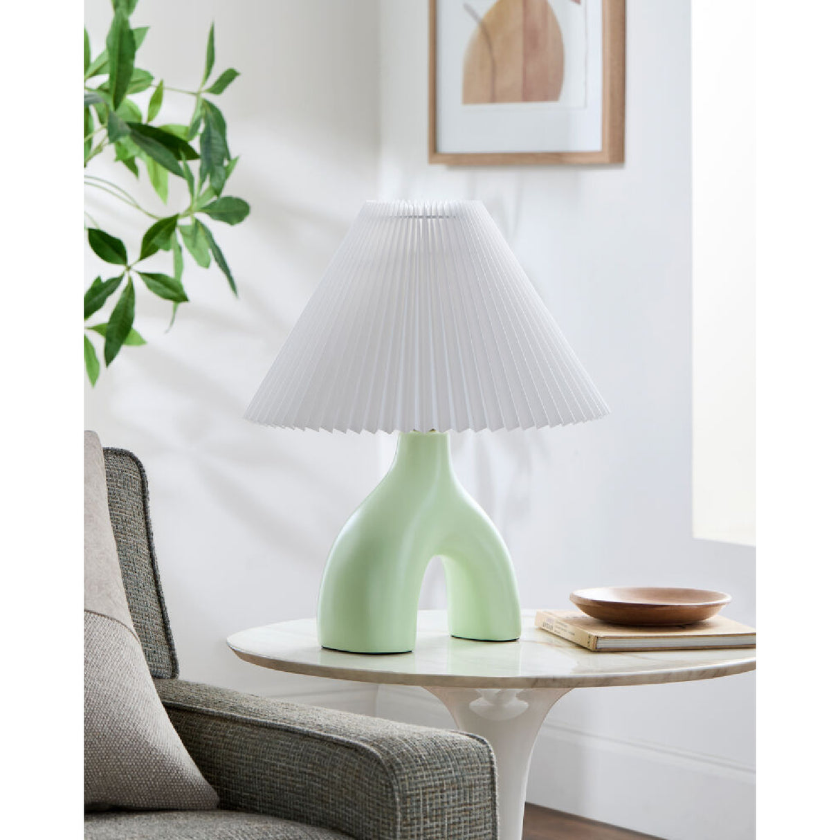Ceramic White Linen Table Lamp | Oroa.com