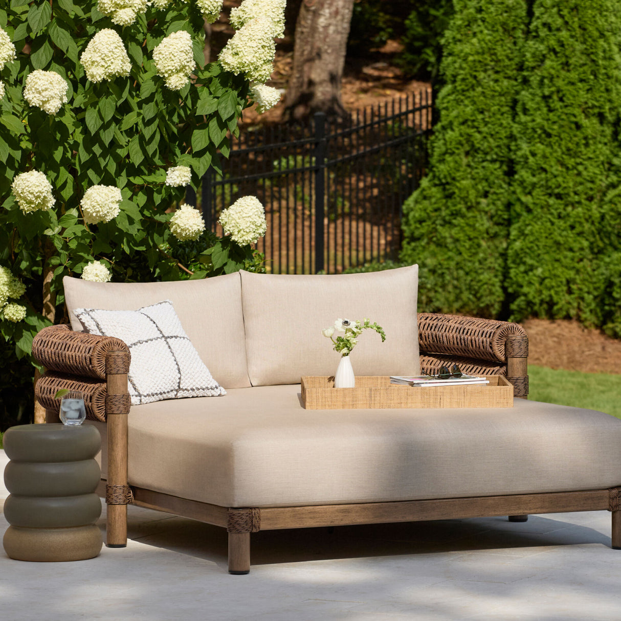 Layered Ceramic Garden Stool | Oroa.com