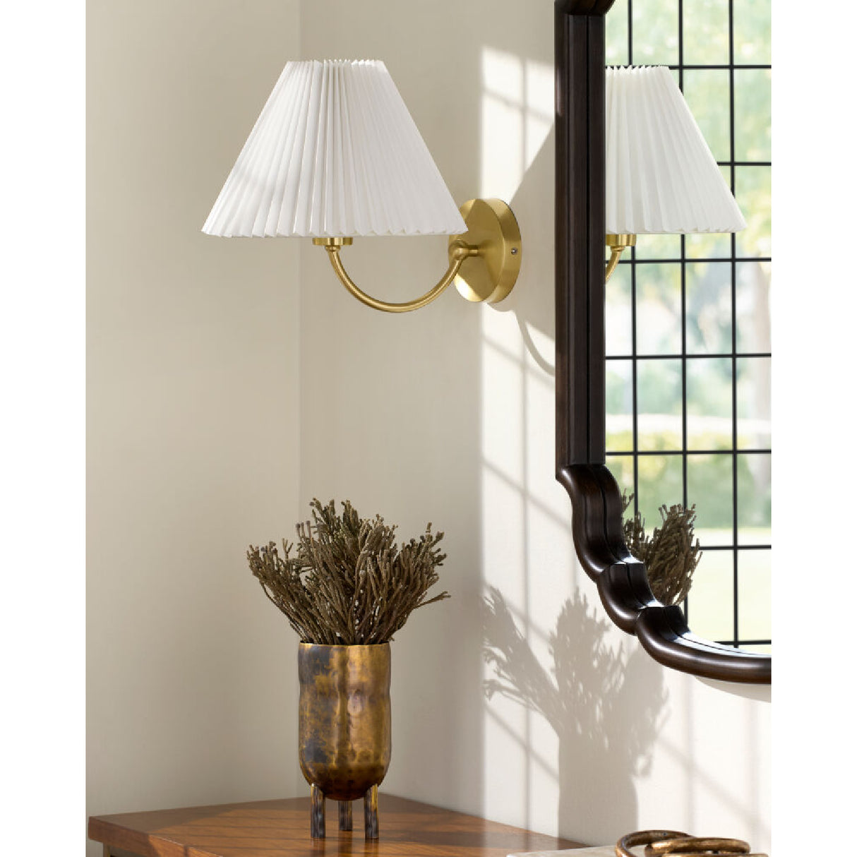 Modern European furniture - Pleated White Linen Wall Lamp - www.oroa.com | Oroa.com