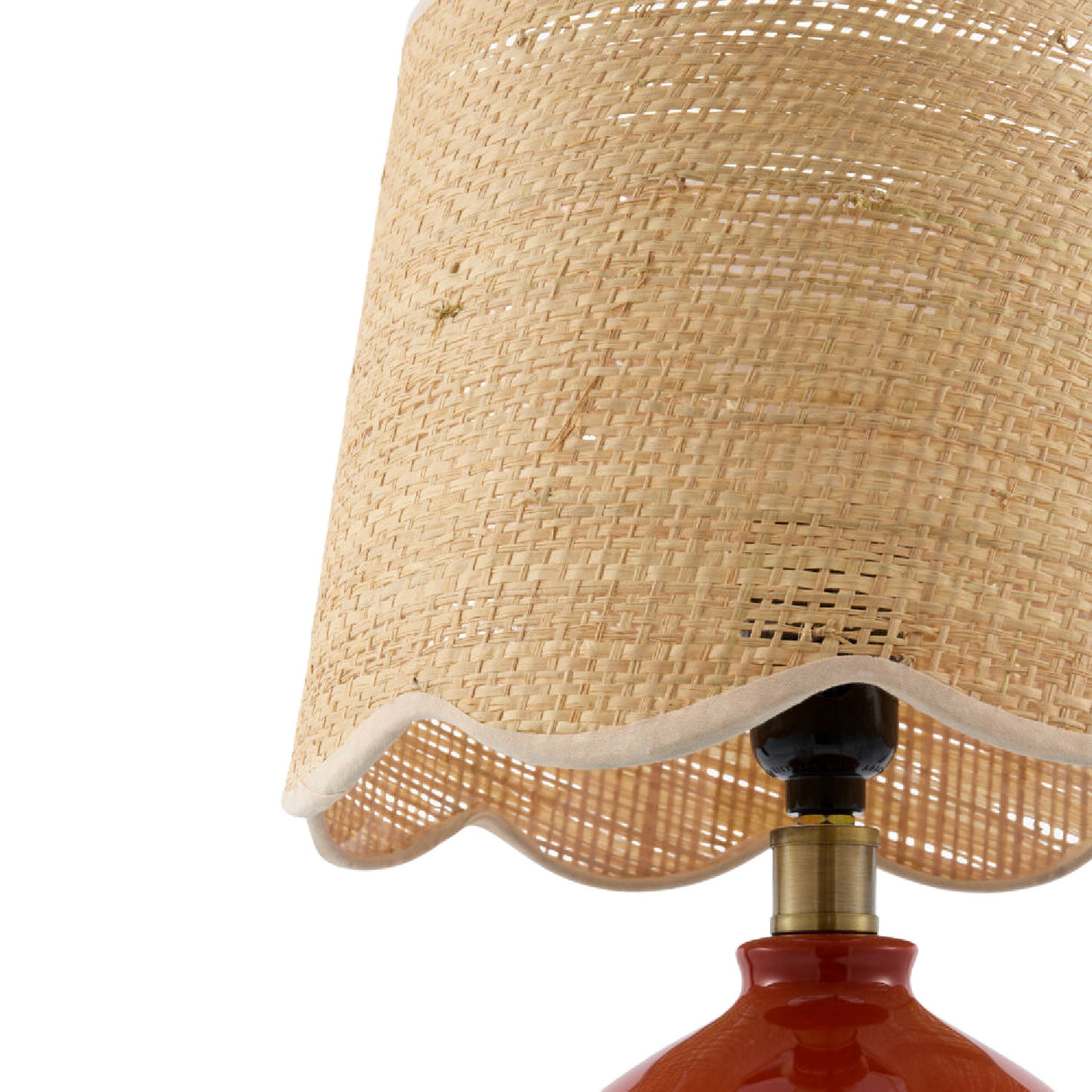 Wavy Rattan Accent Table Lamp | Oroa.com