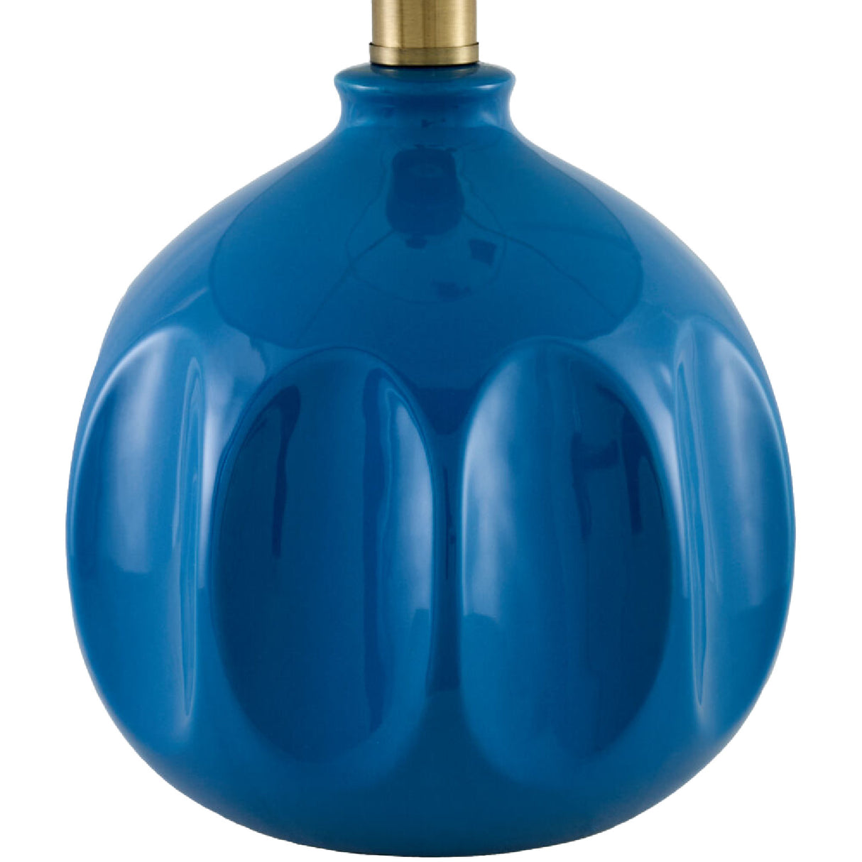 Linen Carved Ceramic Table Lamp | Oroa.com