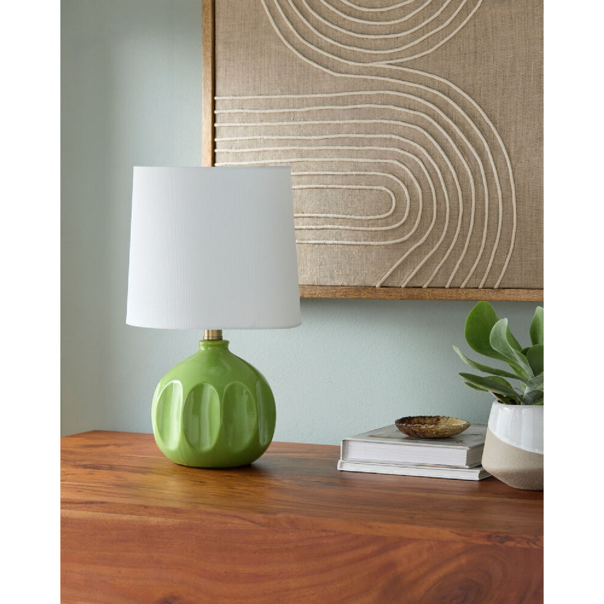 Linen Carved Ceramic Table Lamp | Oroa.com