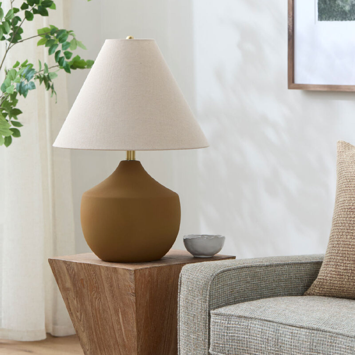 Modern European furniture - Ceramic Beige Linen Table Lamp - www.oroa.com | Oroa.com