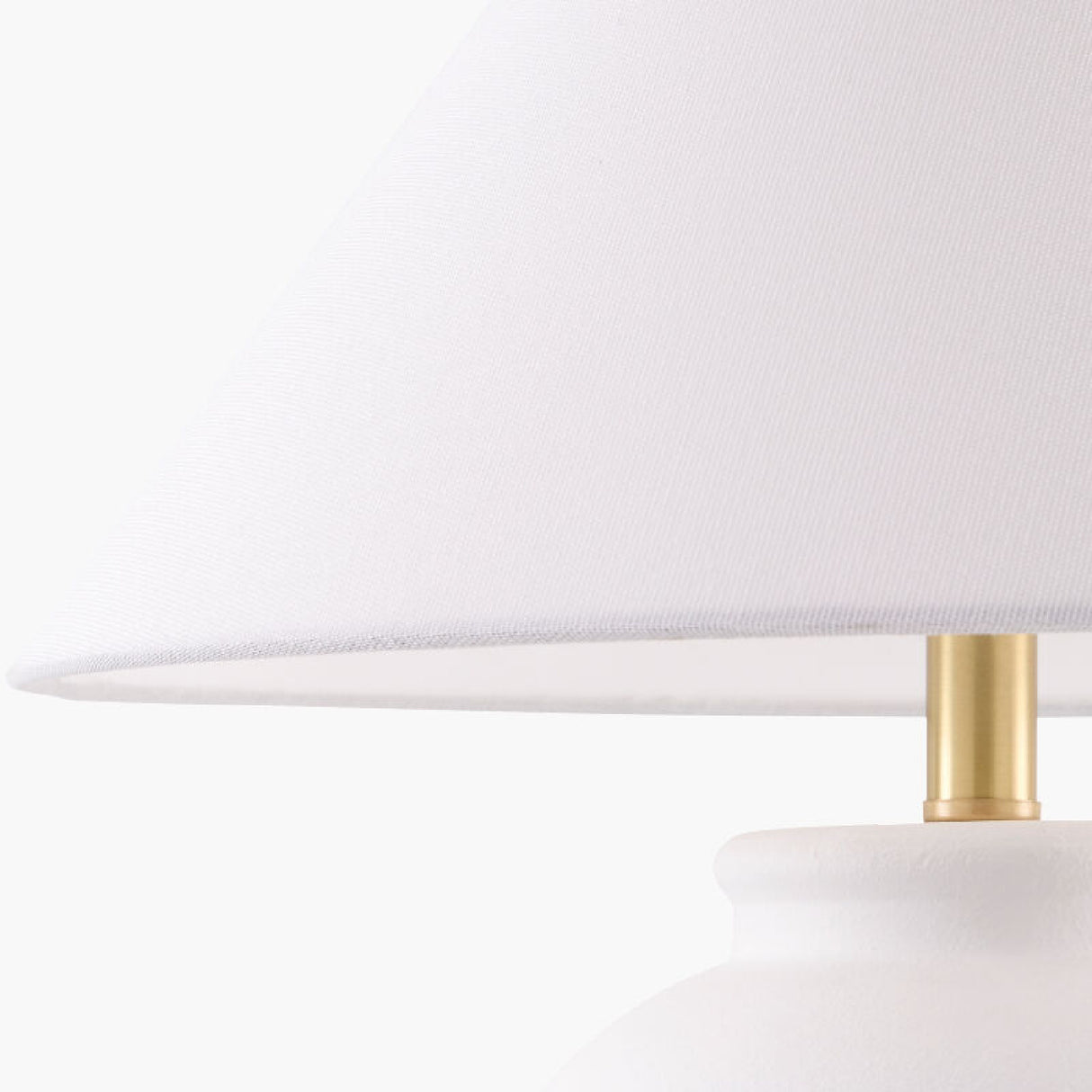 Ceramic White Linen Table Lamp | Oroa.com