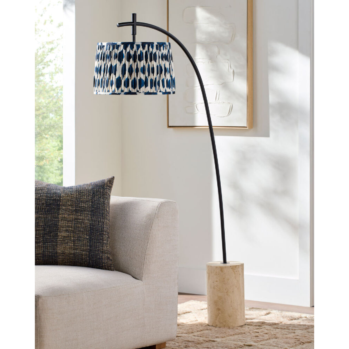 Patterned Blue Linen Floor Lamp | Oroa.com