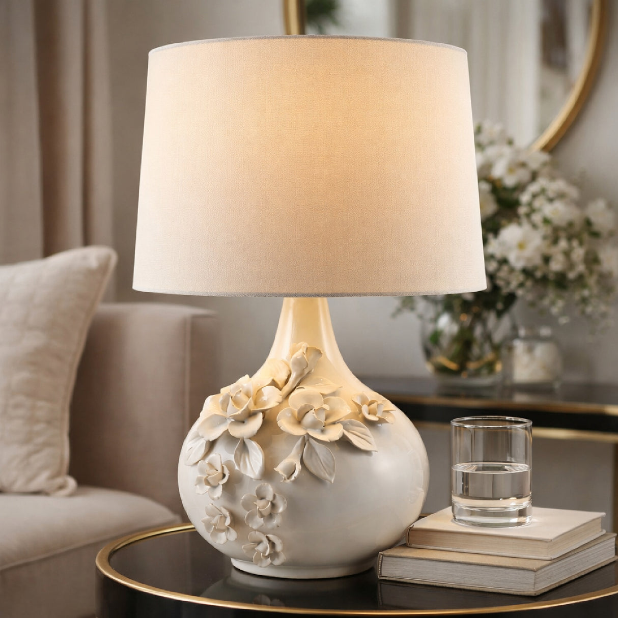 Glazed Cream Ceramic Table Lamp | Oroa.com