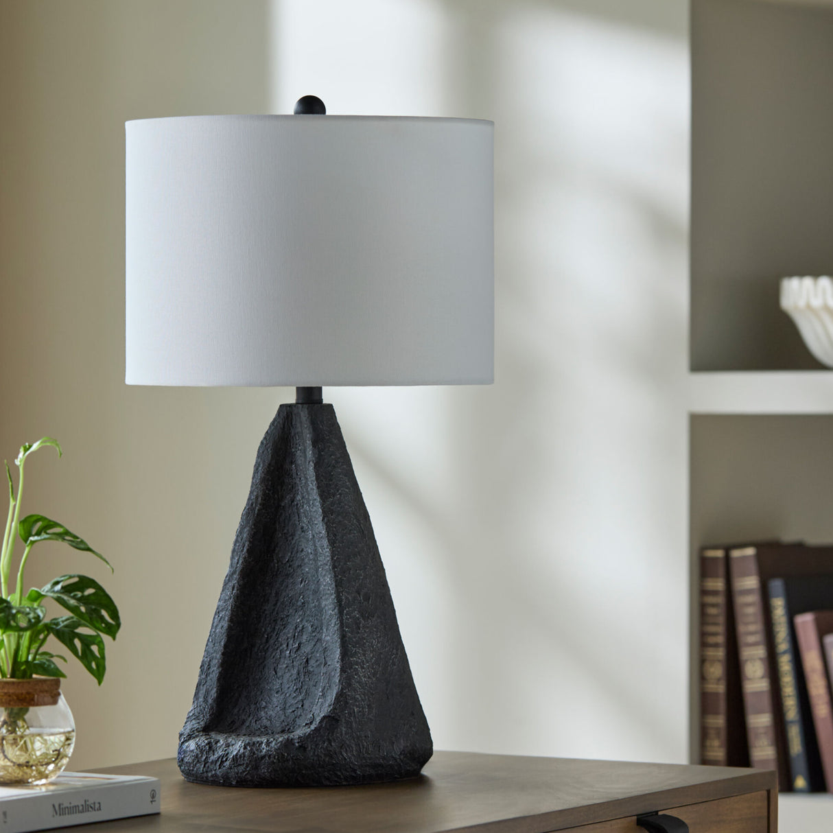 Black Textured Accent Table Lamp | Oroa.com