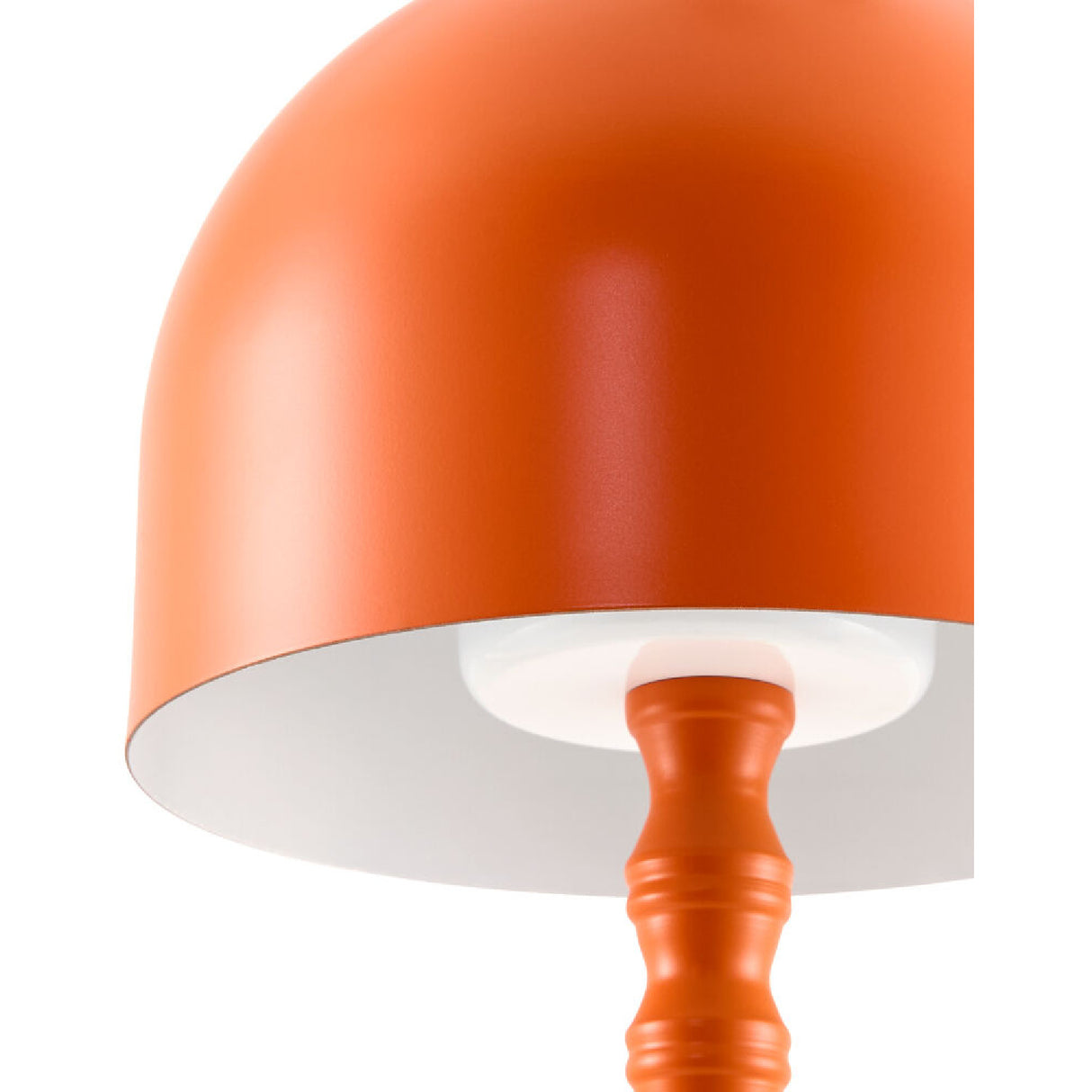 Painted Iron Dome Table Lamp | Oroa.com