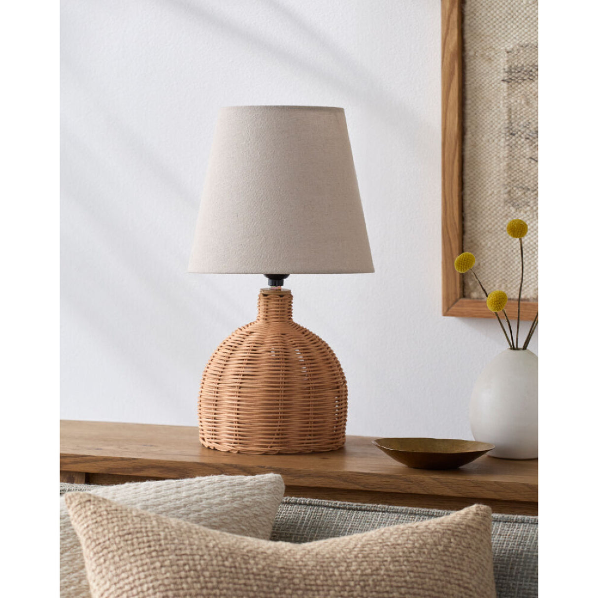 Brown Rattan Base Table Lamp | Oroa.com