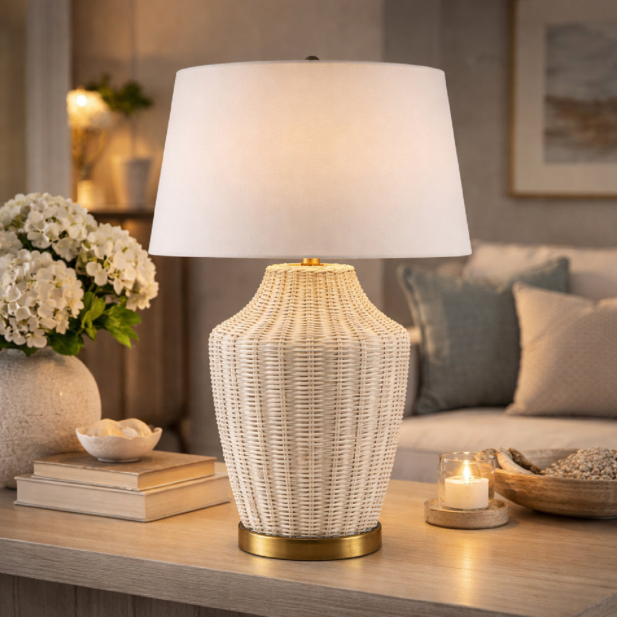 White Rattan Accent Table Lamp | Oroa.com