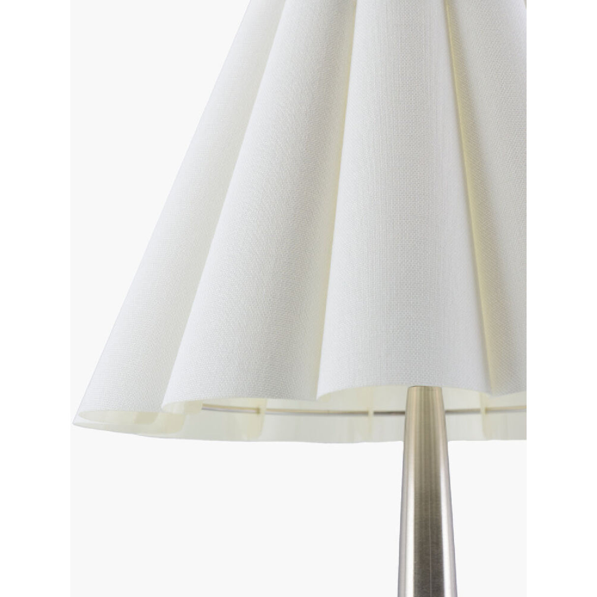 Modern European furniture - Iron Base Linen Table Lamp - www.oroa.com | Oroa.com