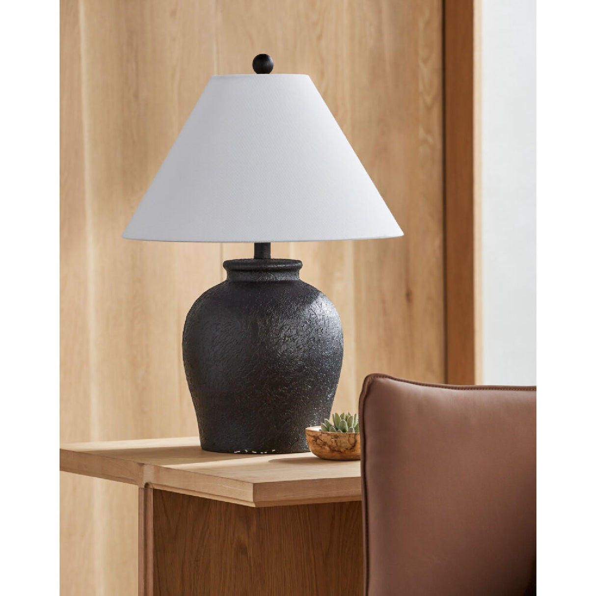 Modern European furniture - Ceramic White Linen Table Lamp - www.oroa.com | Oroa.com