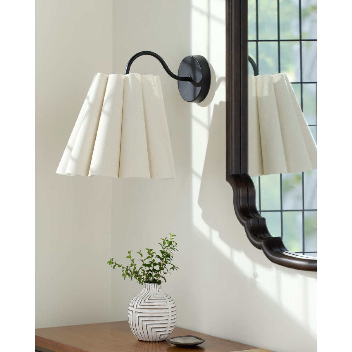 Modern European furniture - Pleated Cream Linen Wall Lamp - www.oroa.com | Oroa.com