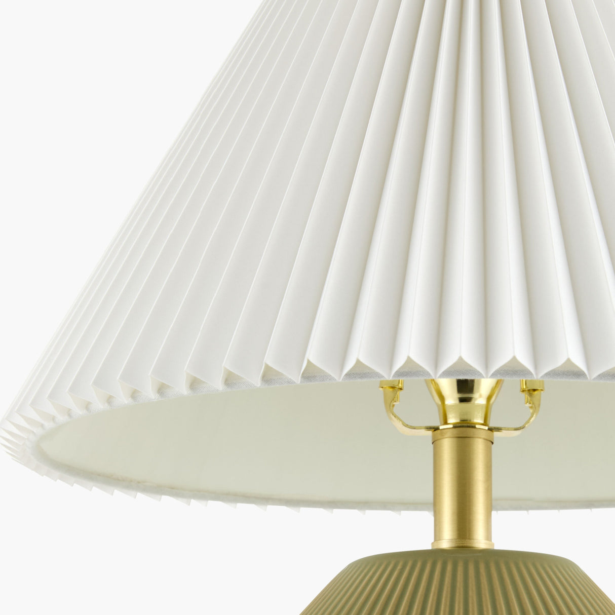 Modern European furniture - Ceramic Pleated Linen Table Lamp - www.oroa.com | Oroa.com