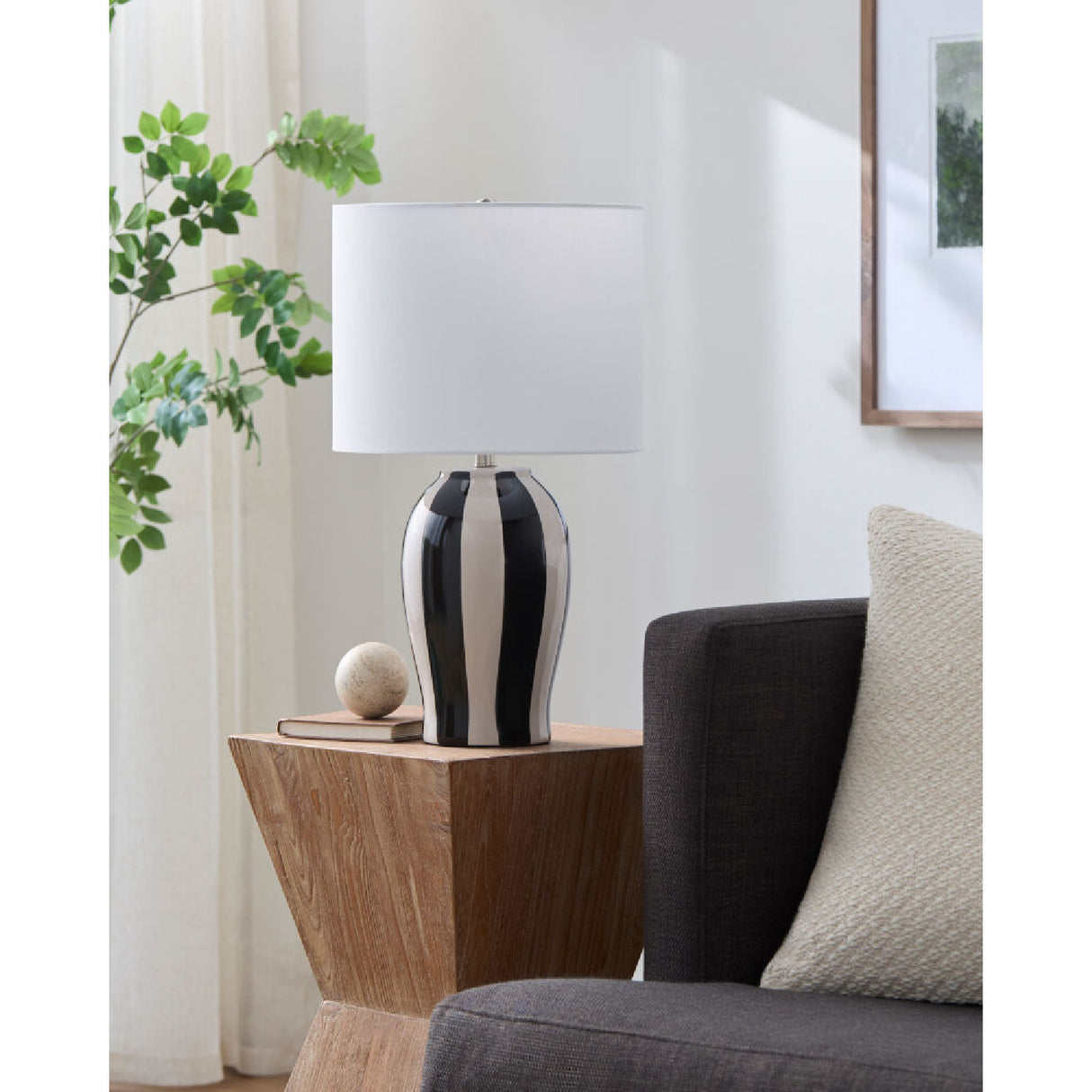 Modern European furniture - Striped Ceramic Table Lamp - www.oroa.com | Oroa.com
